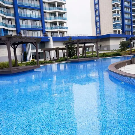 Luxurious And Comfy Views Pool Sauna Parking * Κωνσταντινούπολη
