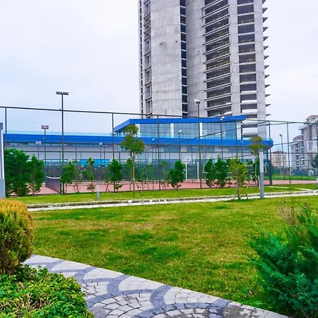Luxurious And Comfy Views Pool Sauna Parking * Κωνσταντινούπολη